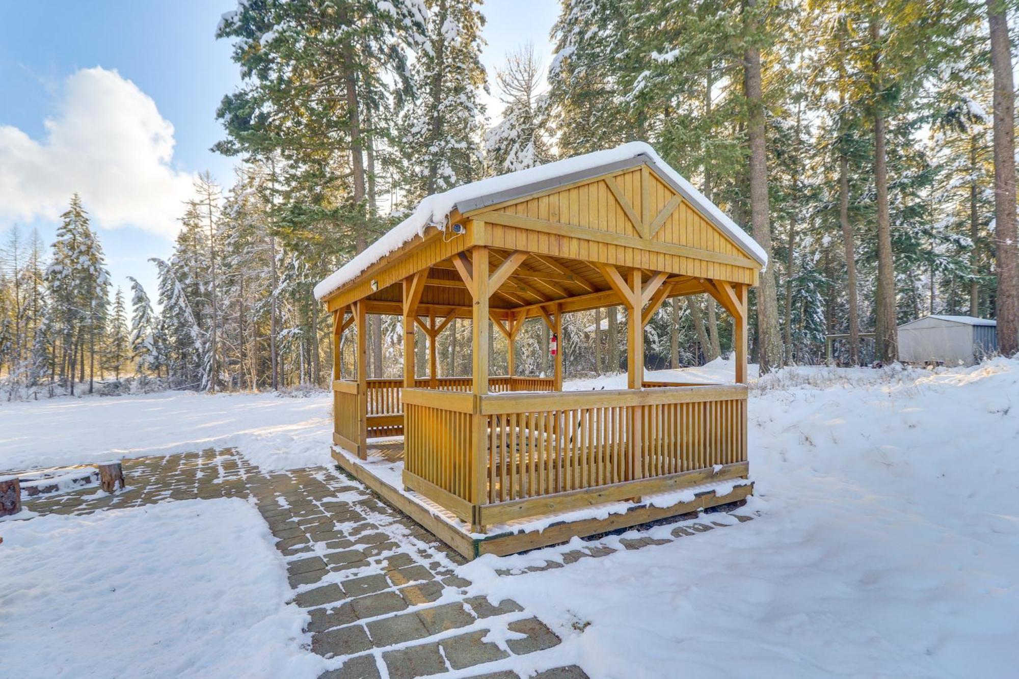 Columbia Falls Private Retreat Pool Table And Deck! Экстерьер фото